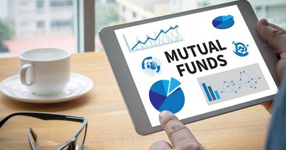 who regulates mutual fund industry in india