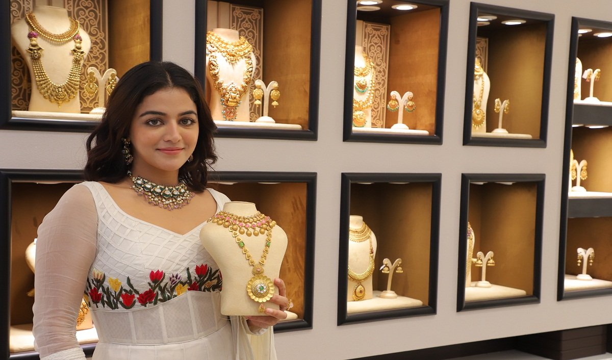 How Kalyan Jewellers Adapts To Changing Consumer Behaviour